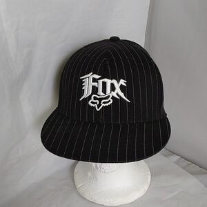 Vintage  2010 FITTED BY FLEXFIT BASEBALL CAP HAT  SIZE 6.5-7.5